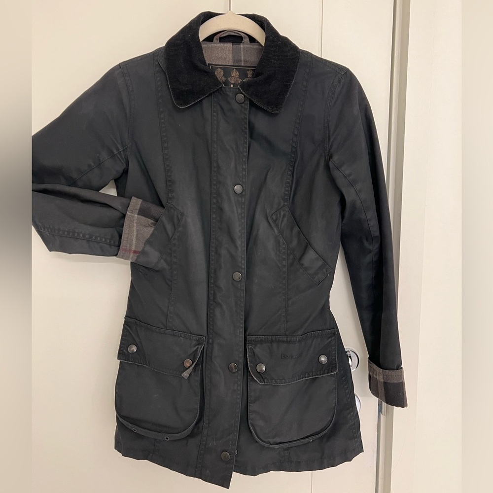 Barbour Black Winter Tartan Jacket size US 4 euro 34